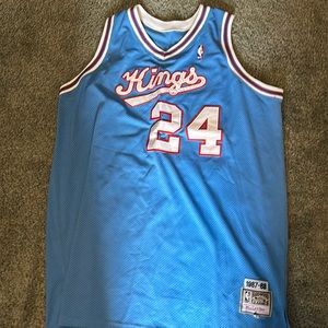Kings NBA jersey